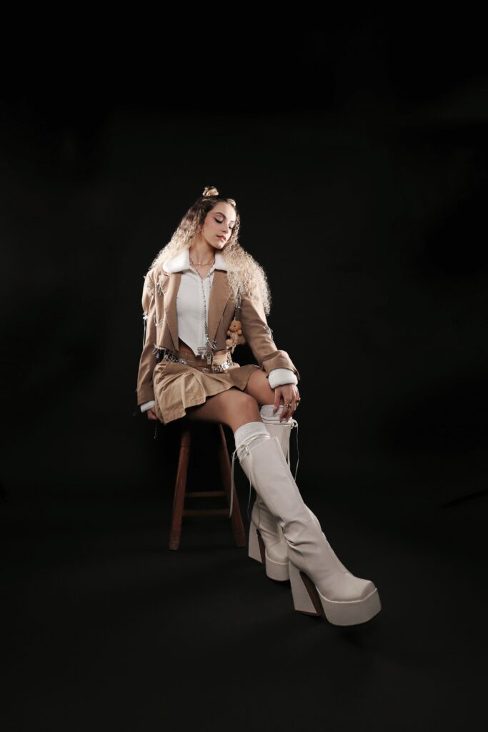 {"tiktok_developers_3p_anchor_params":"{"client_key":"awgvo7gzpeas2ho6","template_id":"","filter_id":[]}","source_type":"hypic","data":{"playId":"","activityName":"","stickerId":"","imageEffectId":"","os":"ios","filterId":"","infoStickerId":"","appversion":"3.6.0","pictureId":"A8BD2455-39F0-4FF7-9570-3D42F160BC68","product":"retouch"}}